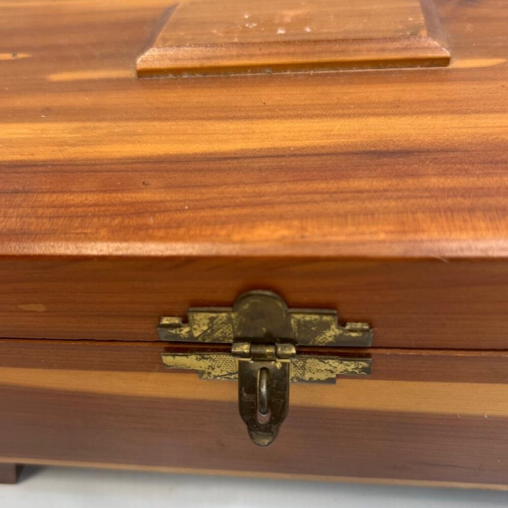 Vintage Wooden Jewelry Box with Brass Latch and Mirror Decorative Storage Chest - Picture 3 of 7